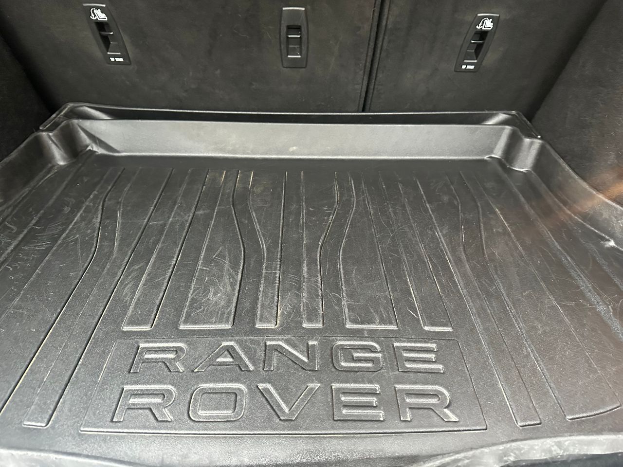 Foto Land-Rover Range Rover Evoque 36