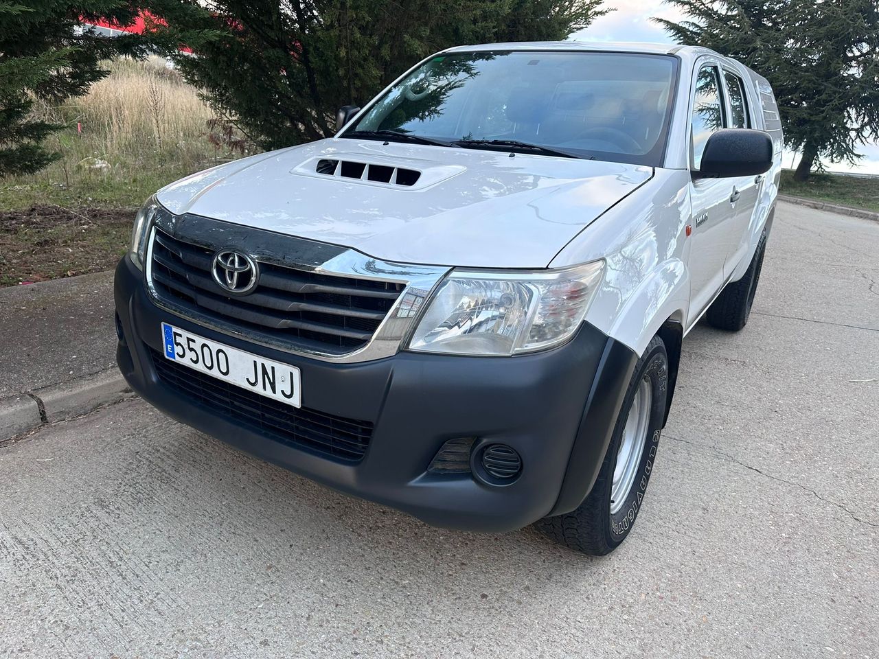 Foto Toyota Hilux 4