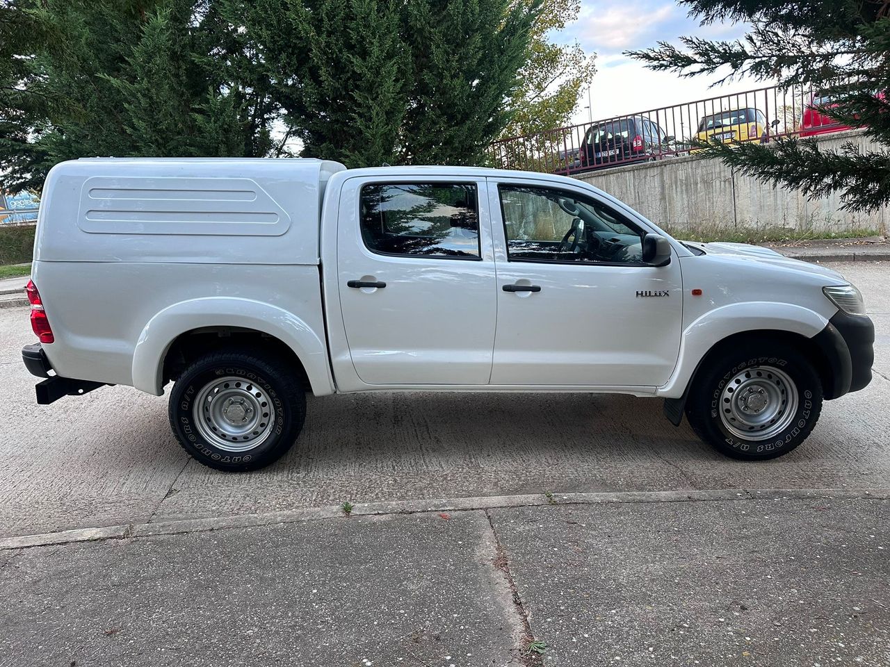 Foto Toyota Hilux 10