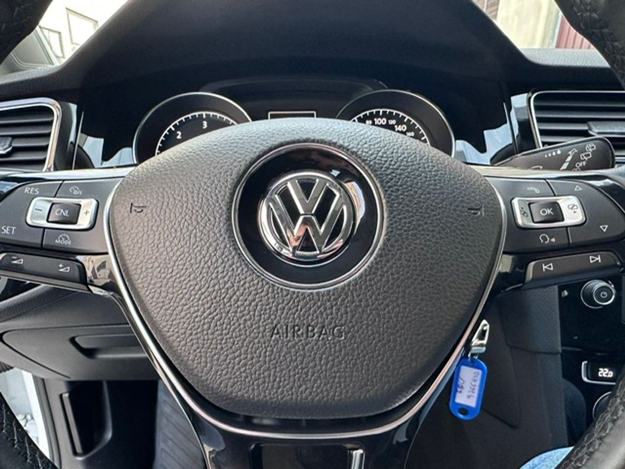 Foto Volkswagen Golf 53