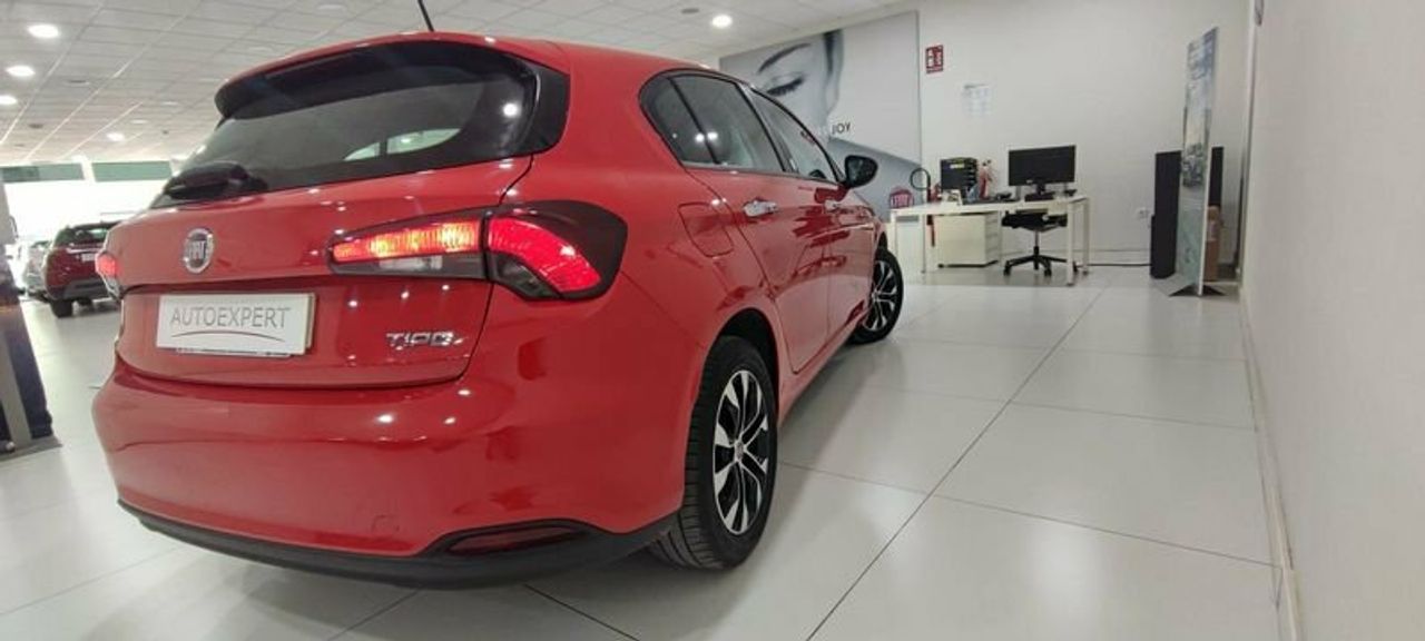 Foto Fiat Tipo 8