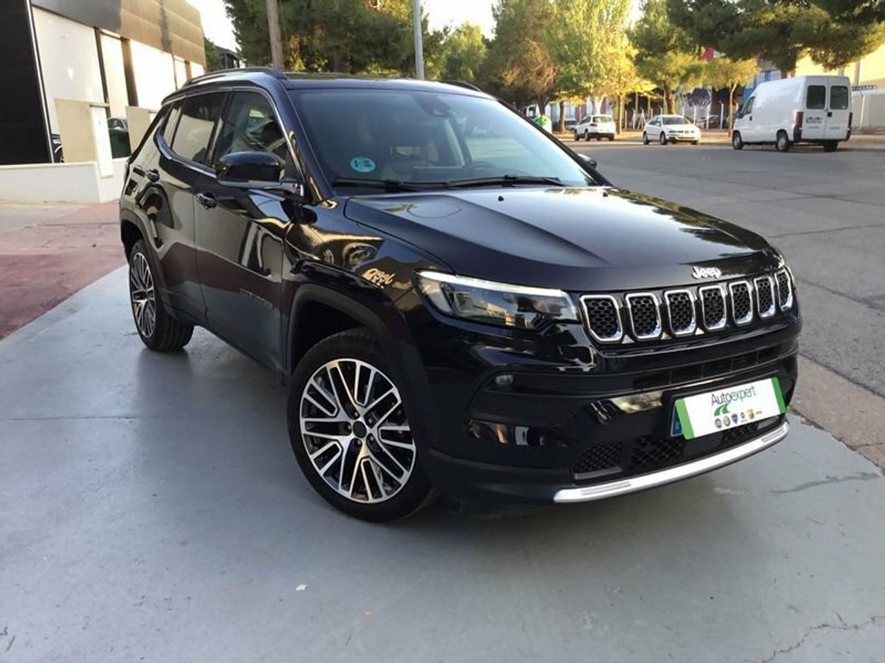 Foto Jeep Compass 17