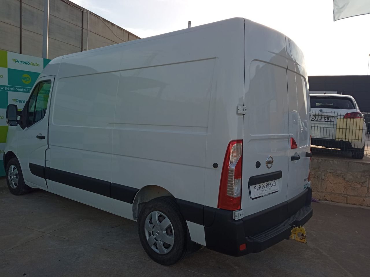 Foto Nissan NV400 5