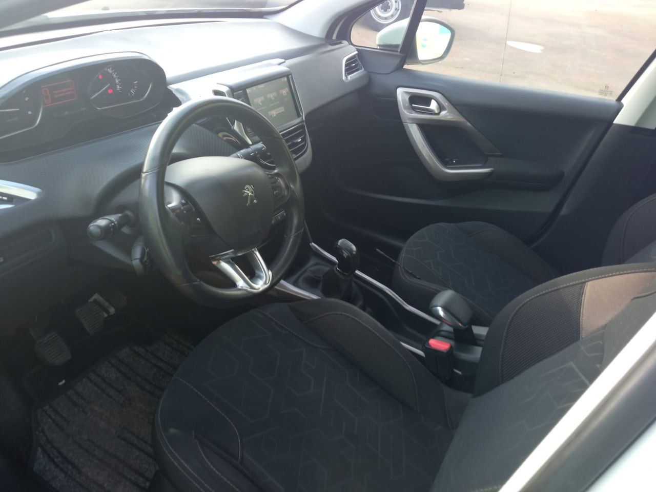 Foto Peugeot 2008 7