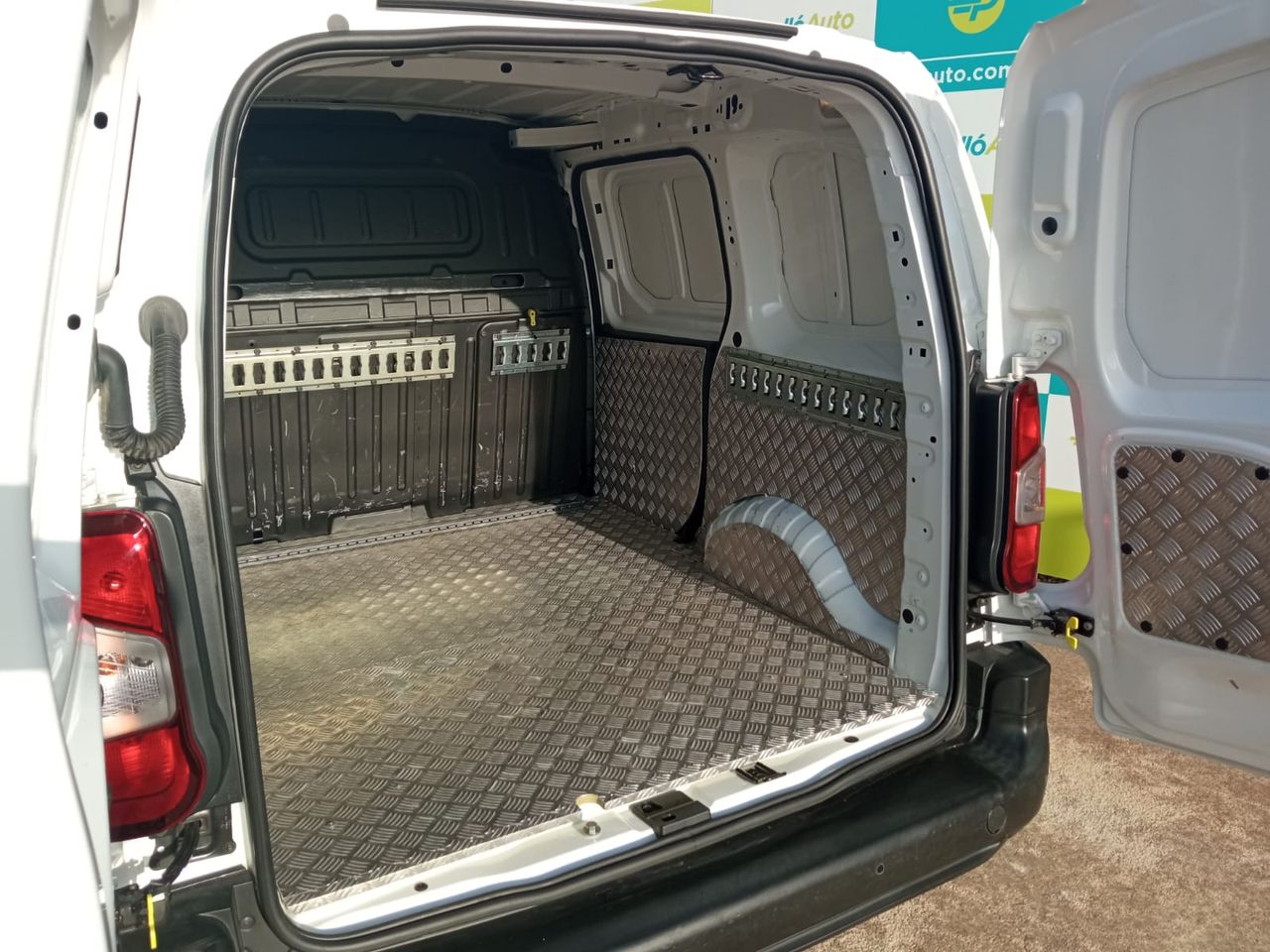 Foto Citroën Berlingo  Furgon 7