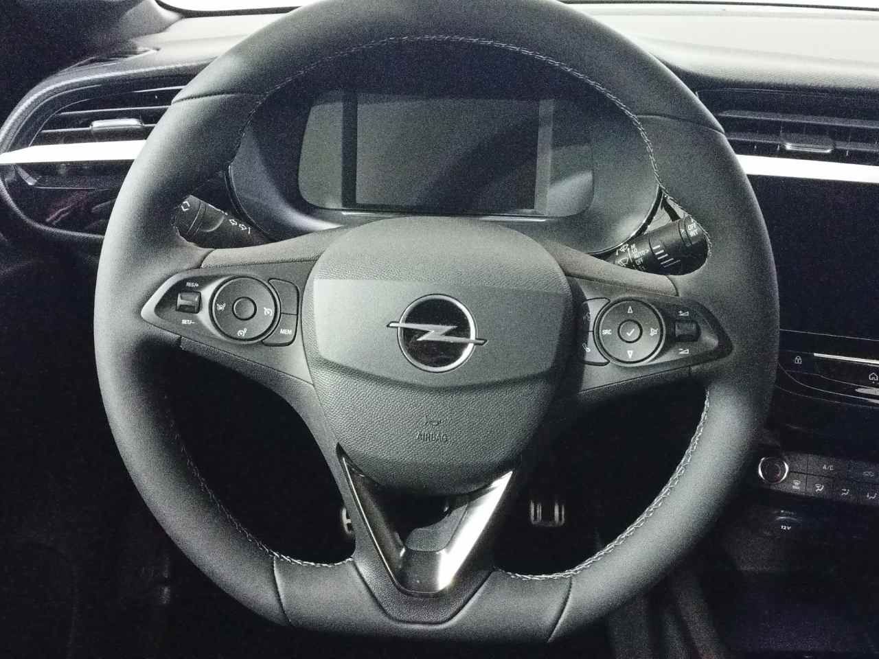 Foto Opel Corsa 12