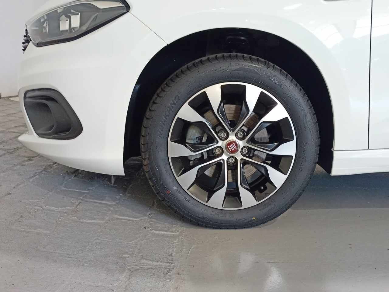 Foto Fiat Tipo 8