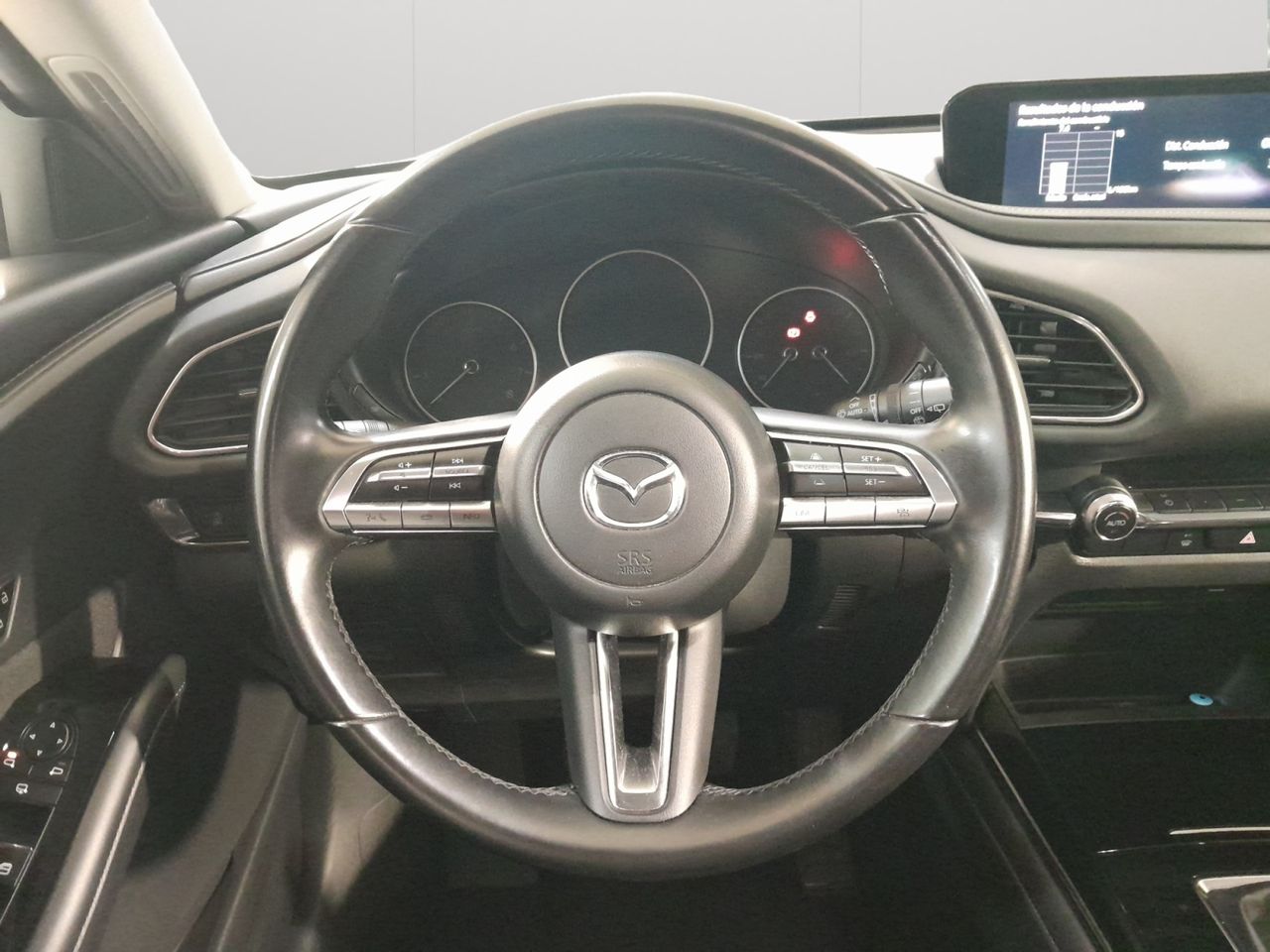 Foto Mazda CX-30 12