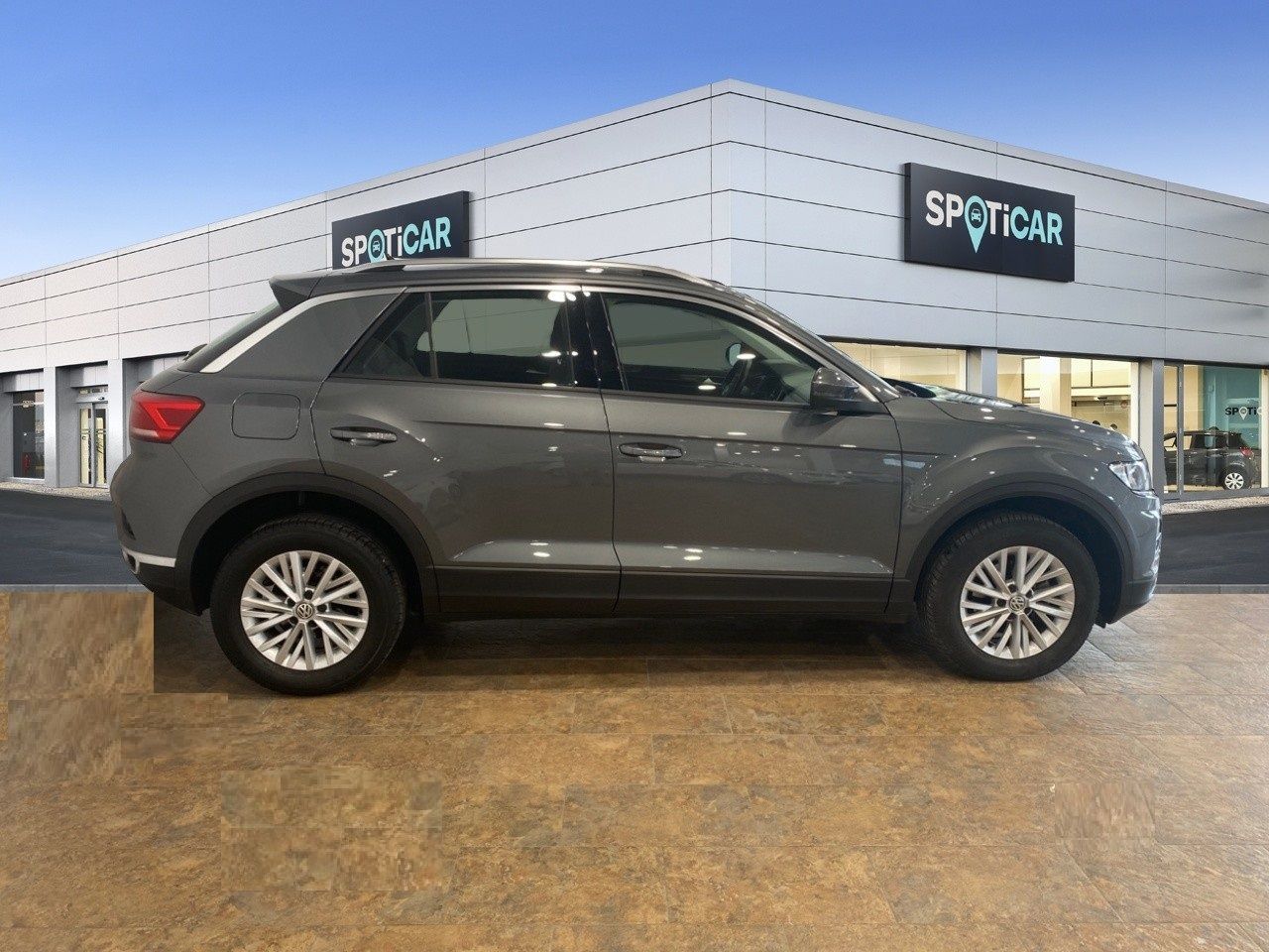 Foto Volkswagen T-Roc 4