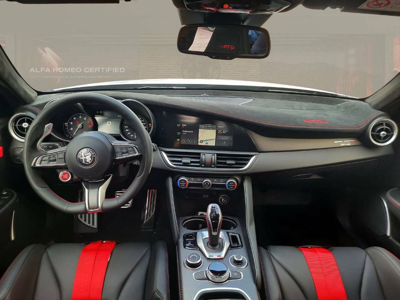 Foto Alfa Romeo Giulia 8