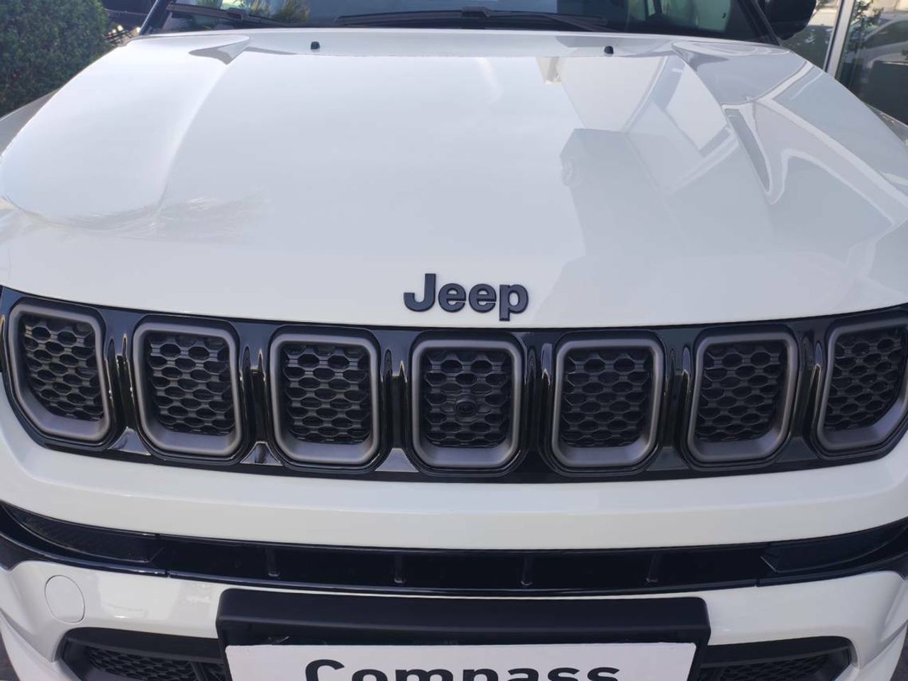 Foto Jeep Compass 29