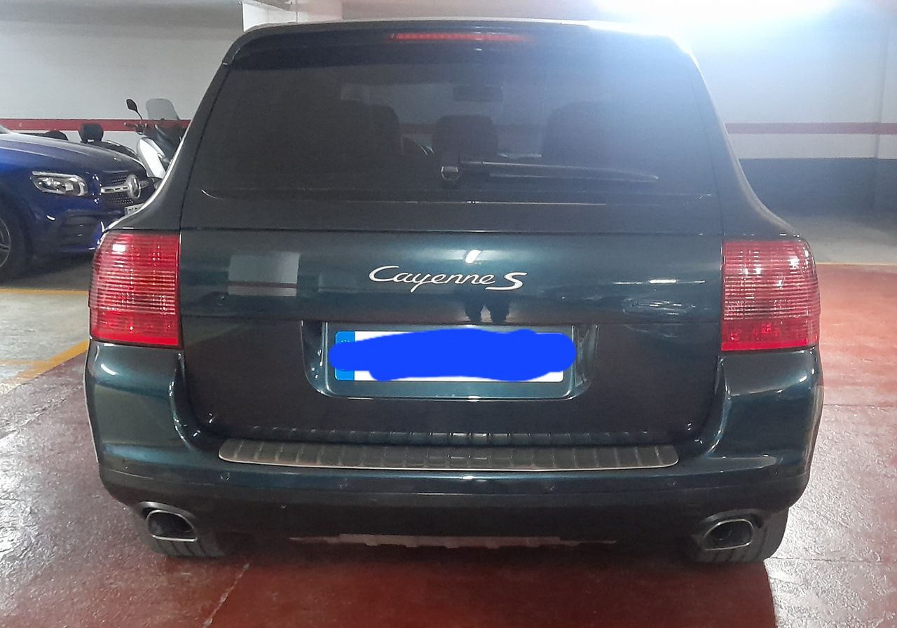 Foto Porsche Cayenne 4