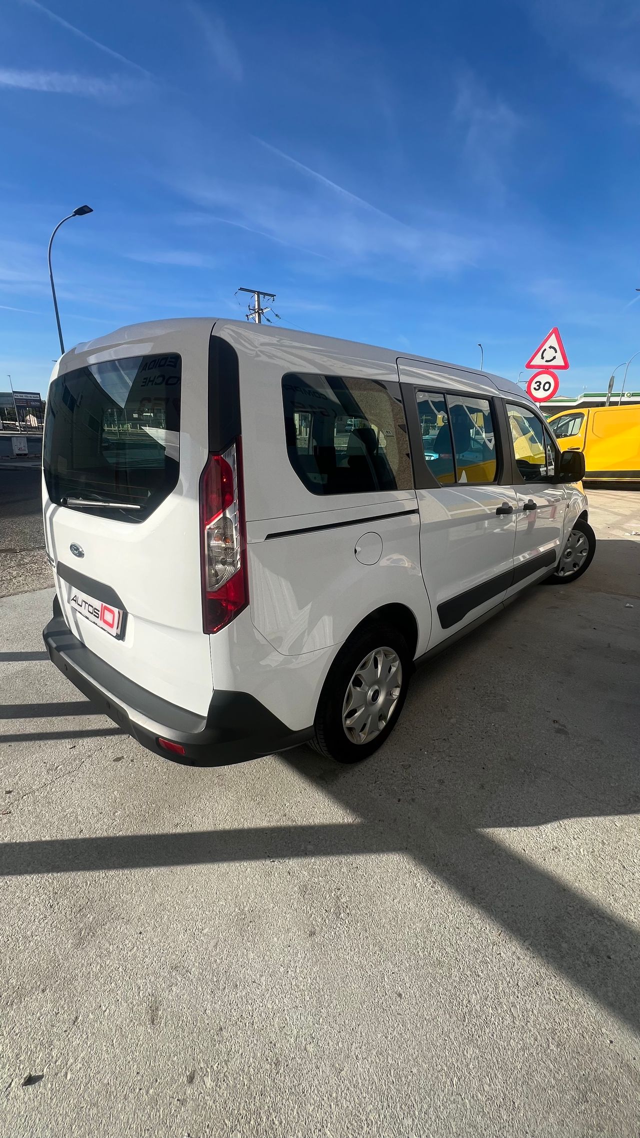 Foto Ford Tourneo Connect 7