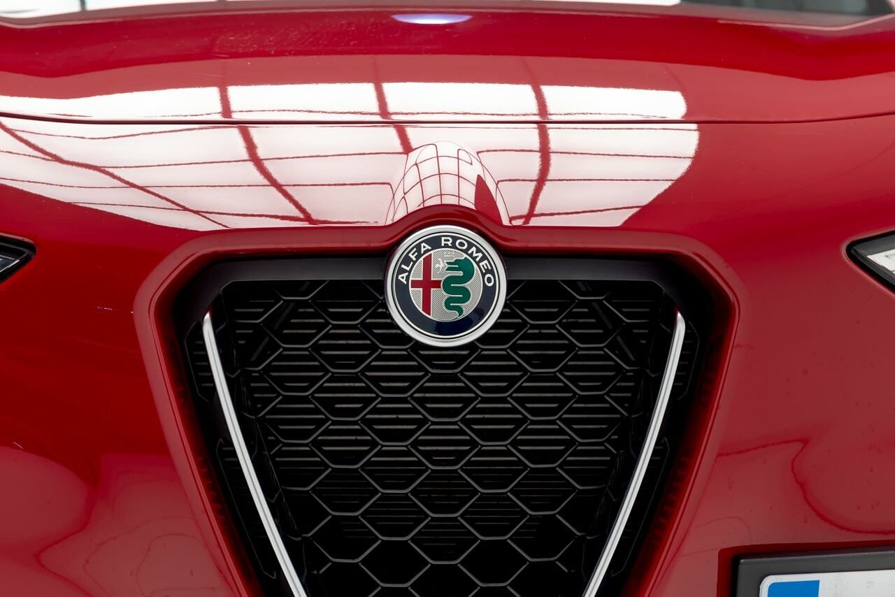 Foto Alfa Romeo Stelvio 39