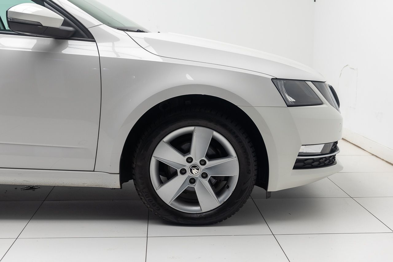 Foto Skoda Octavia 15