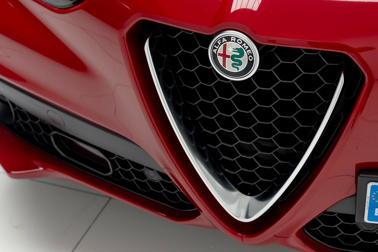 Foto Alfa Romeo Stelvio 37