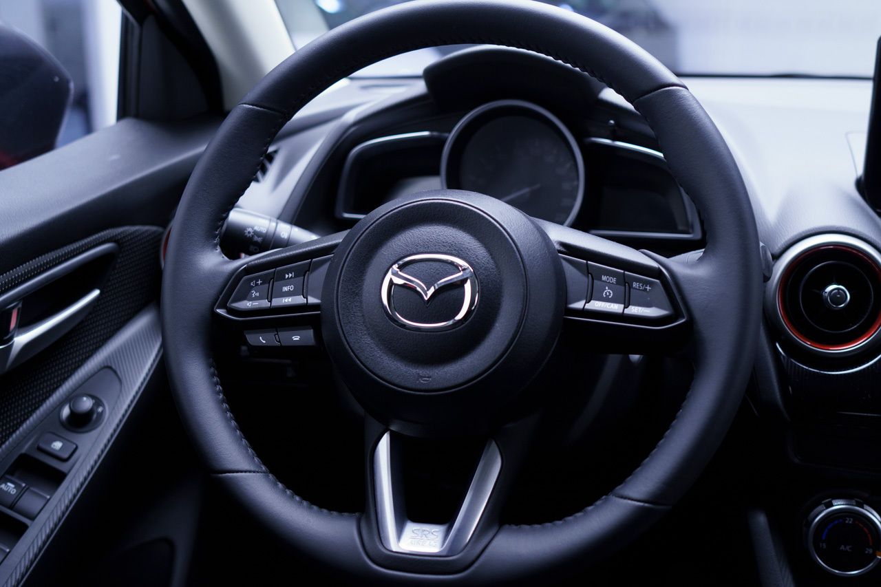 Foto Mazda Mazda2 6