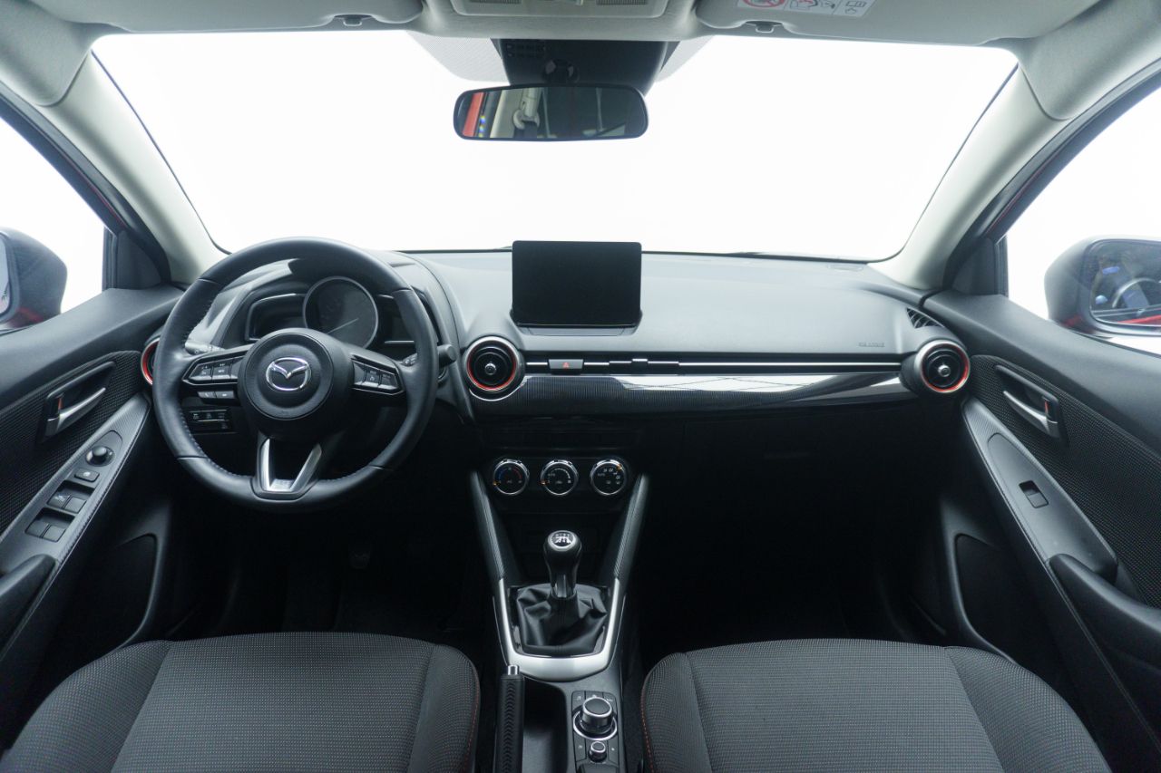 Foto Mazda Mazda2 6