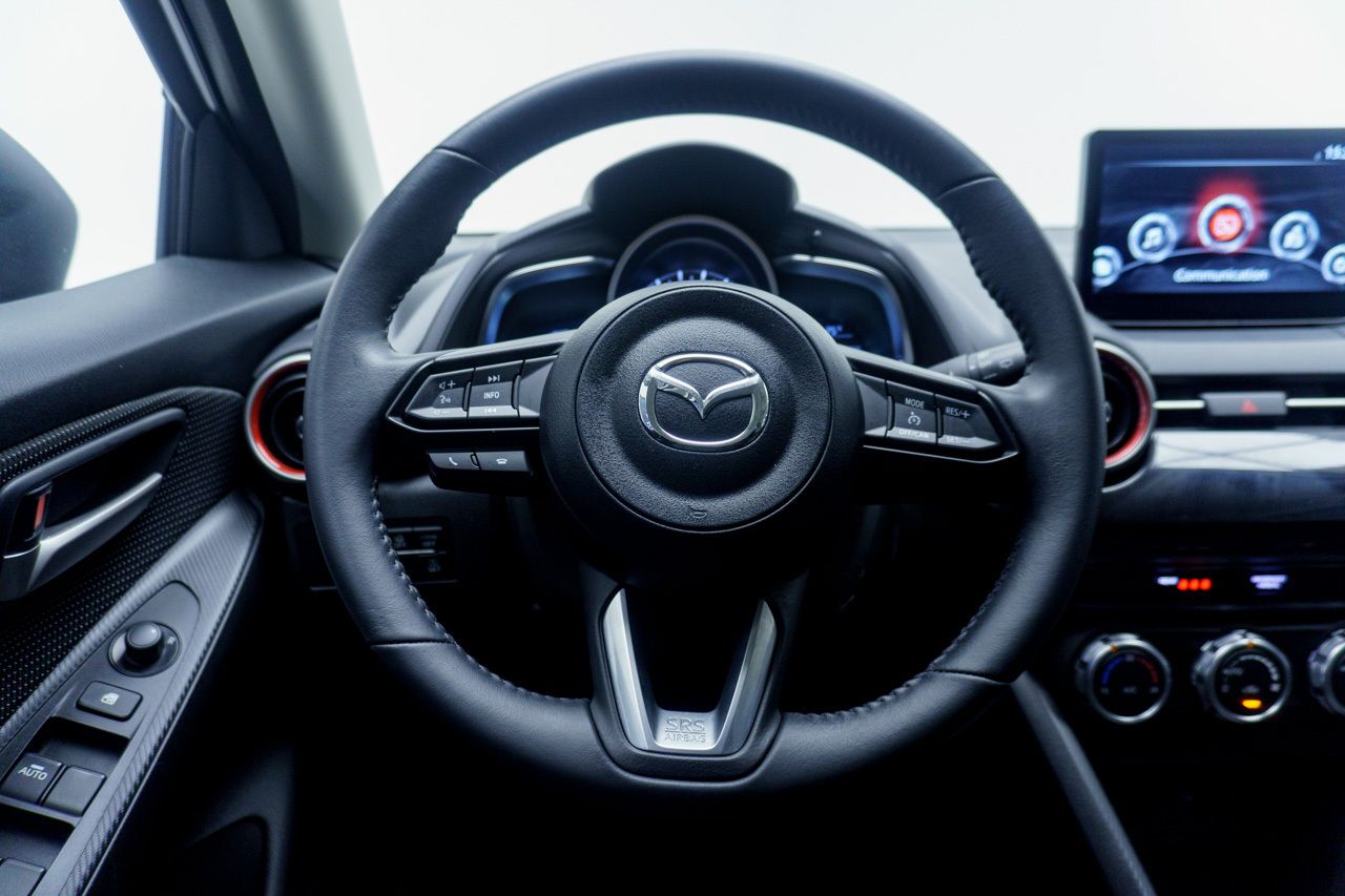 Foto Mazda Mazda2 19