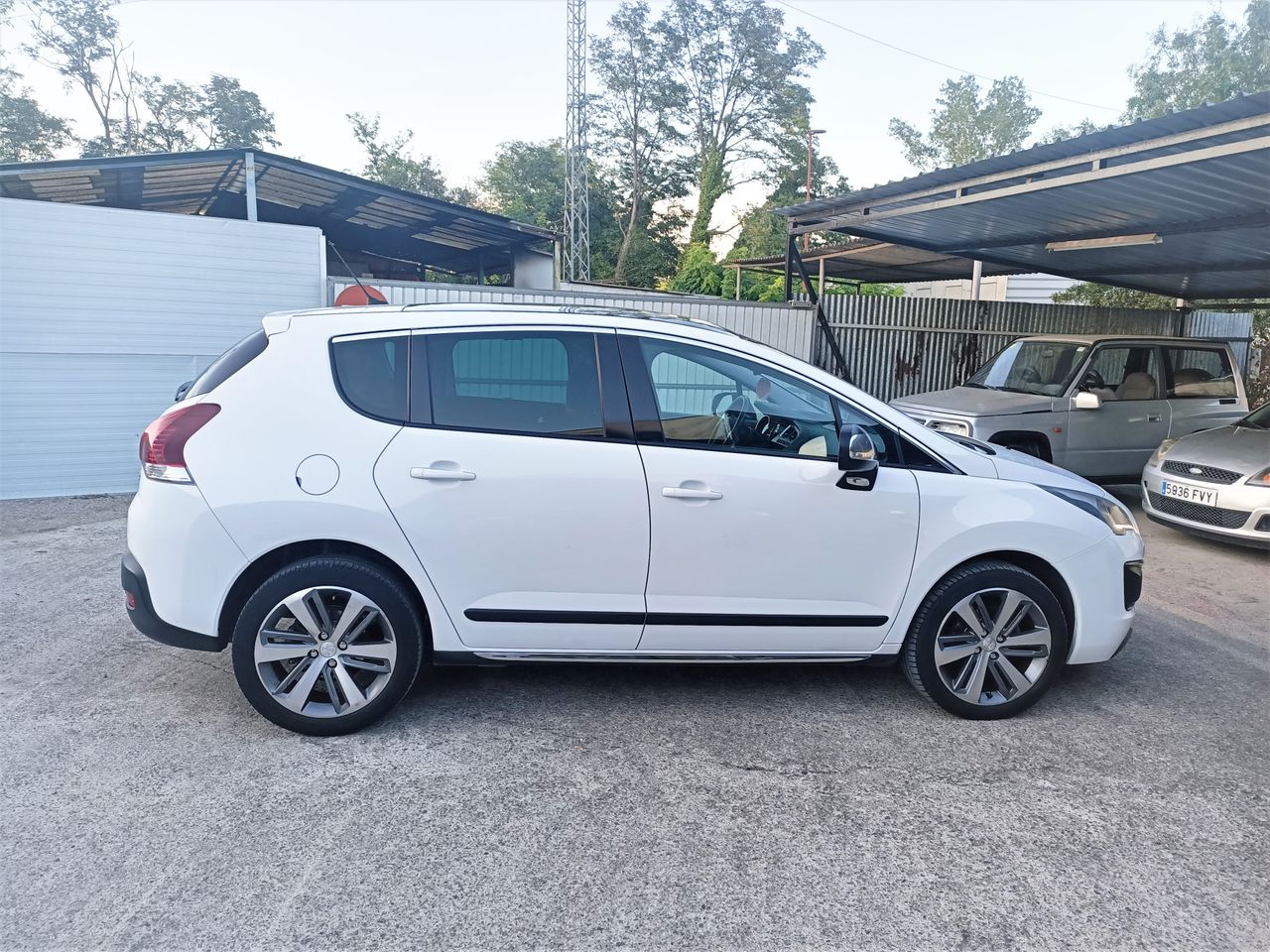 Foto Peugeot 3008 2