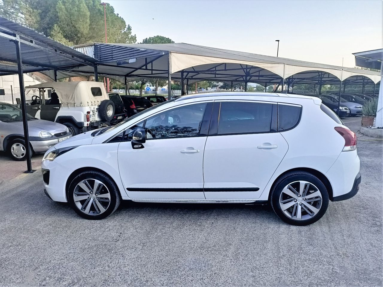 Foto Peugeot 3008 3