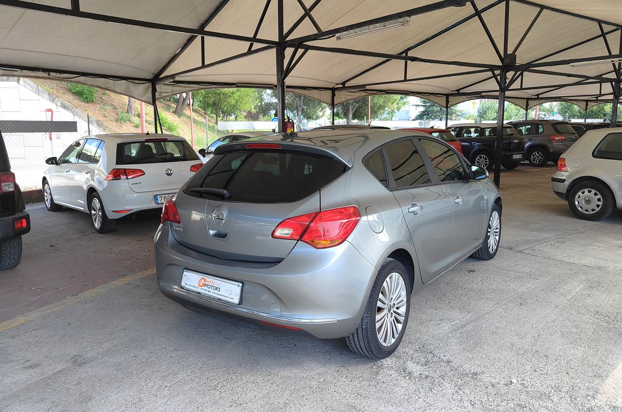 Foto Opel Astra 5