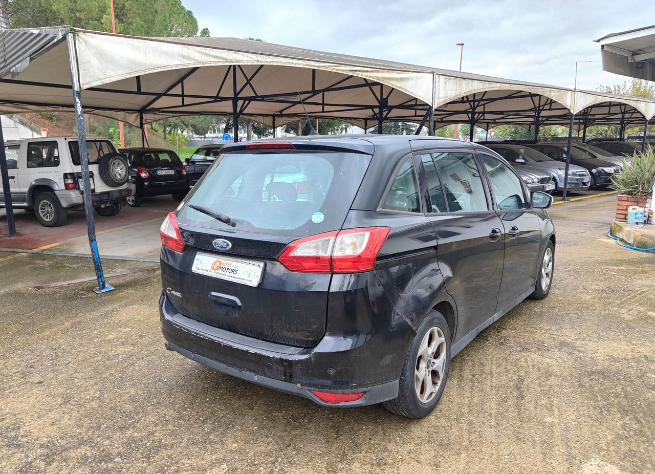 Foto Ford Grand C-MAX 5