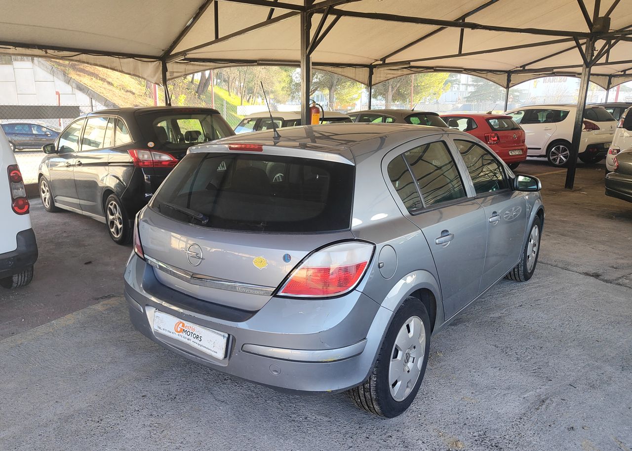 Foto Opel Astra 5