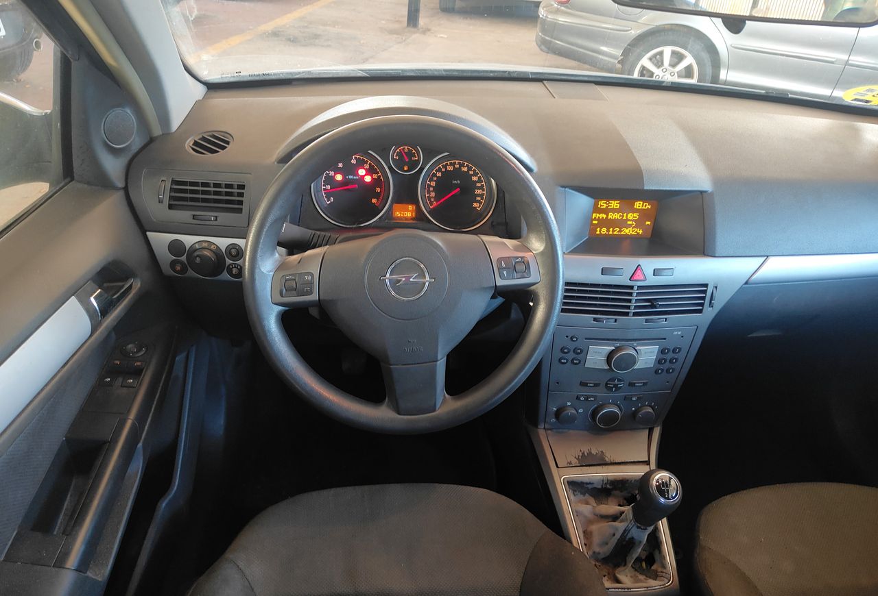 Foto Opel Astra 9