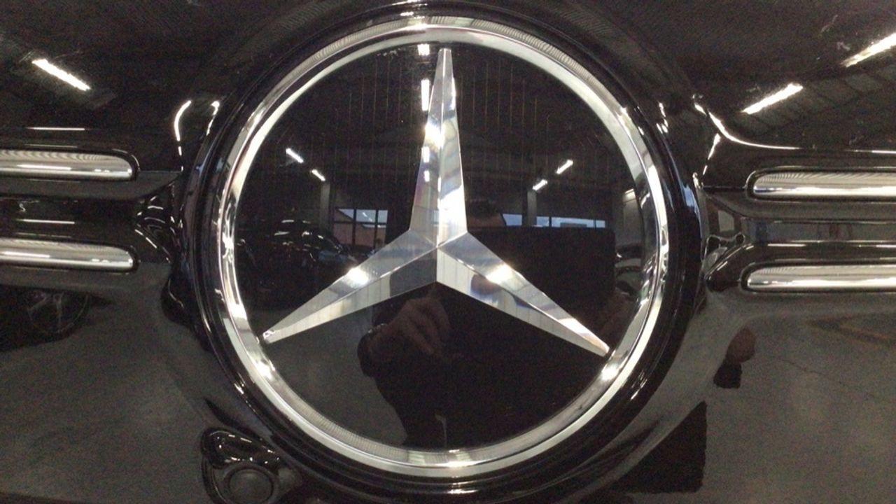 Foto Mercedes-Benz EQA 14