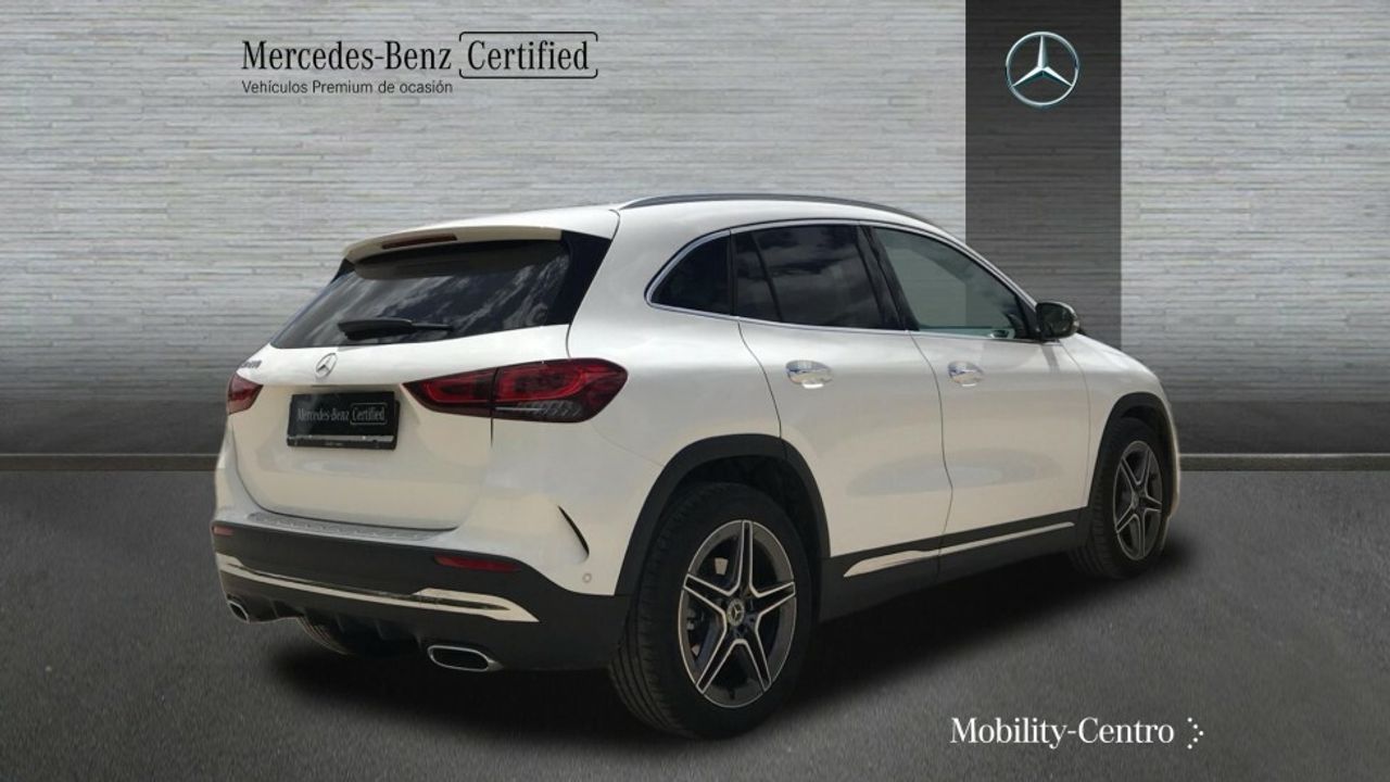 Foto Mercedes-Benz Clase GLA 2