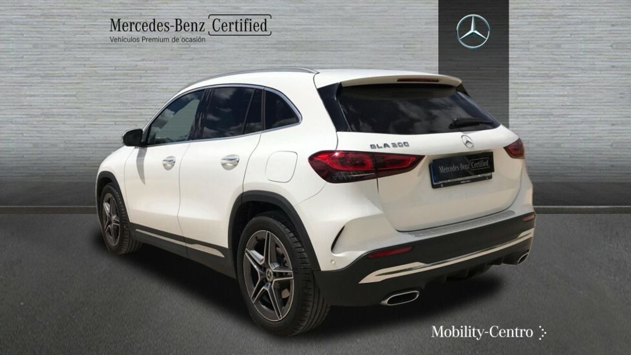 Foto Mercedes-Benz Clase GLA 4