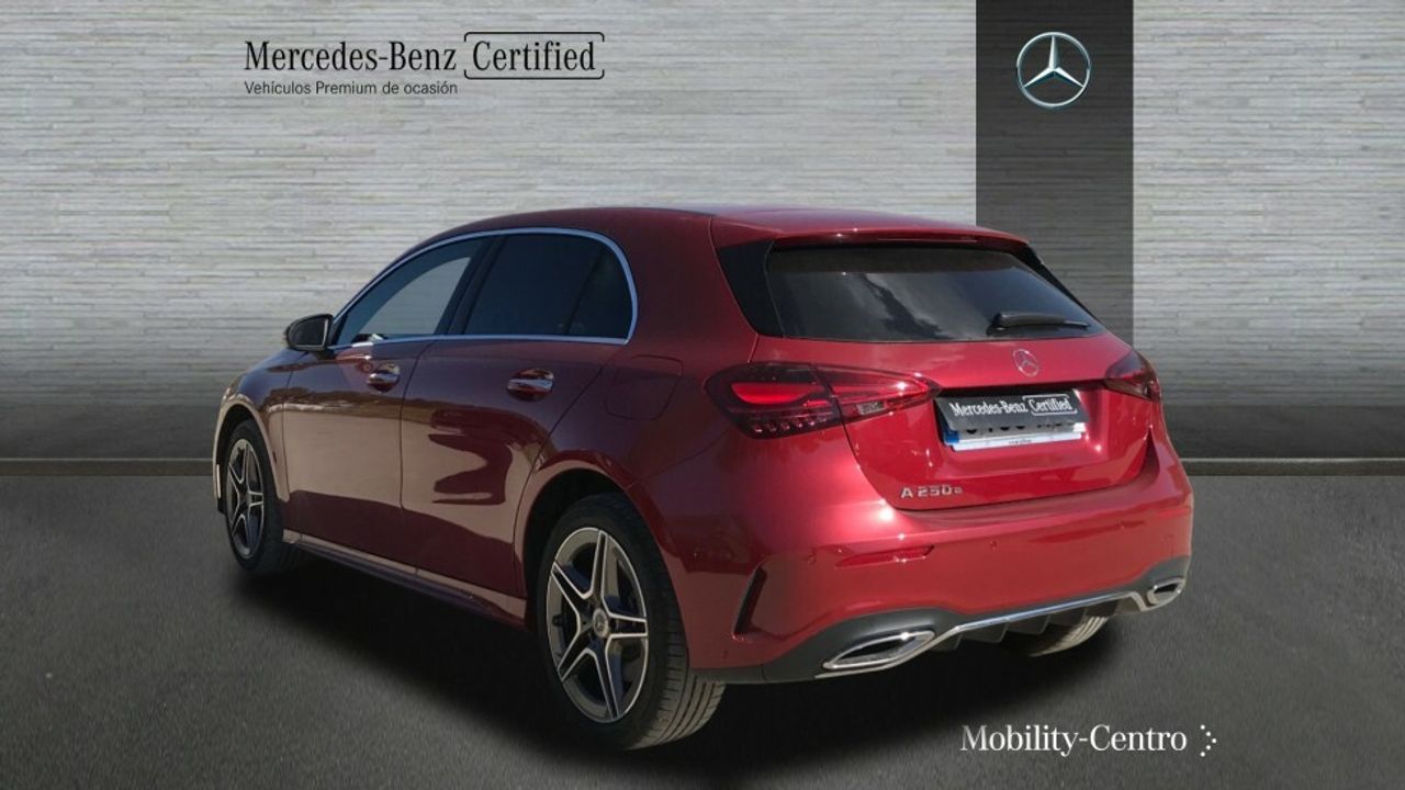 Foto Mercedes-Benz Clase A 4