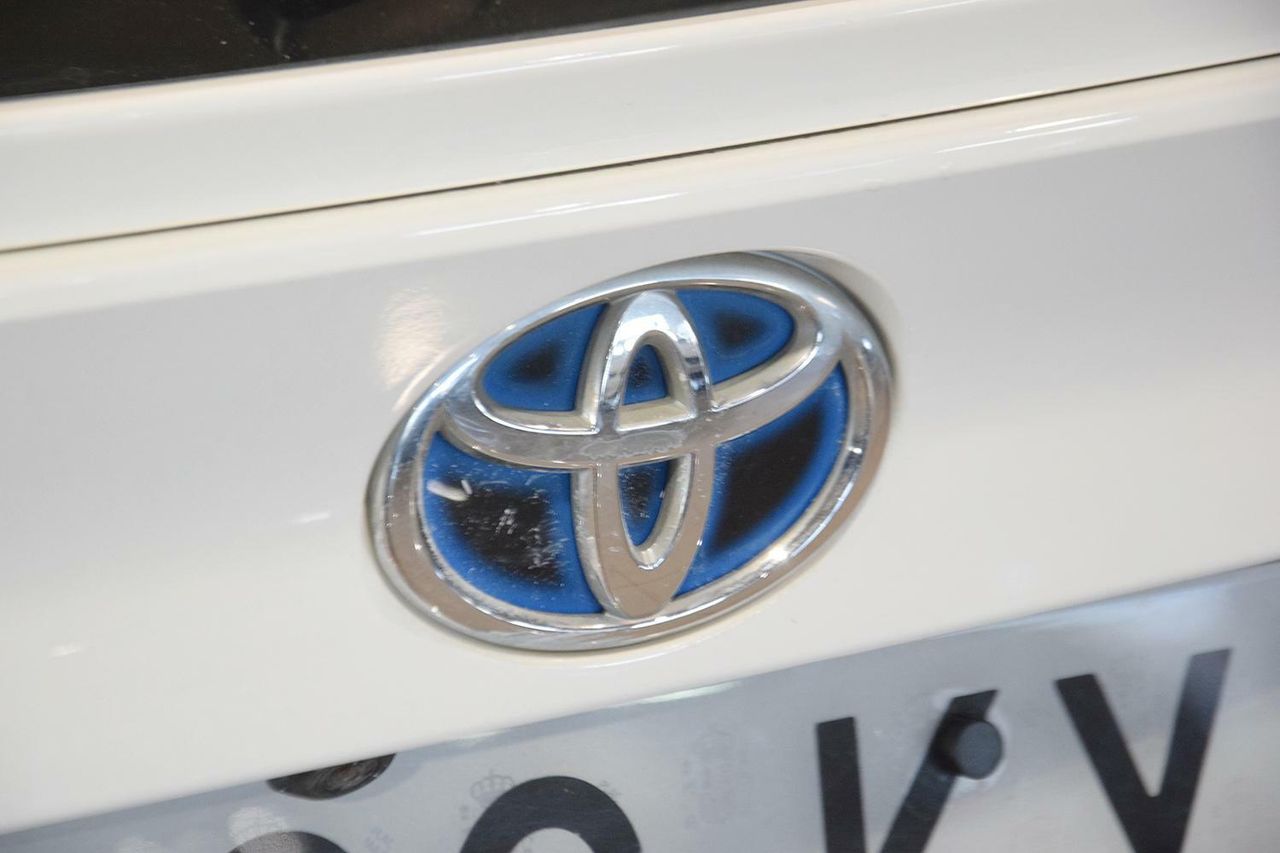 Foto Toyota C-HR 6