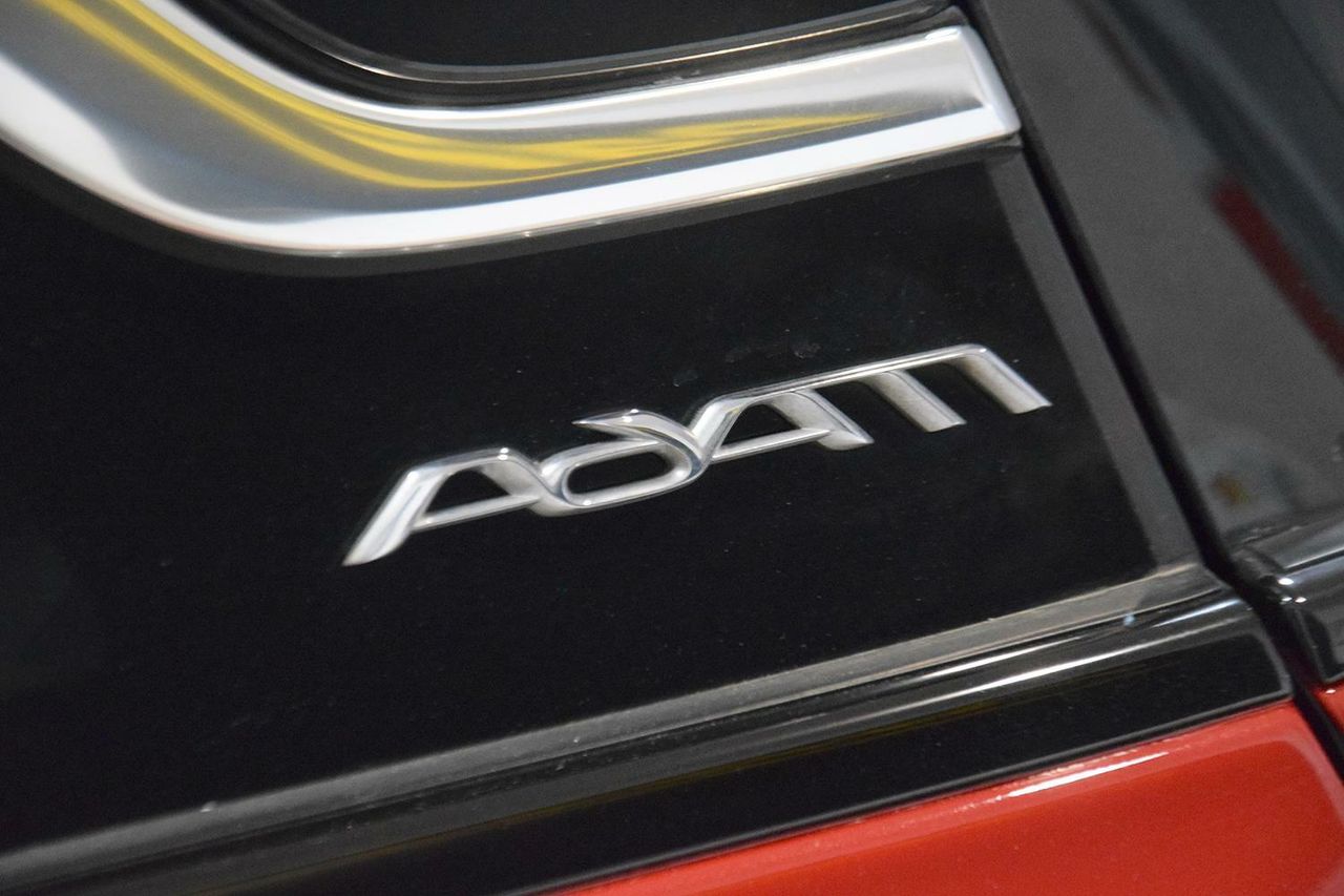 Foto Opel Adam 10