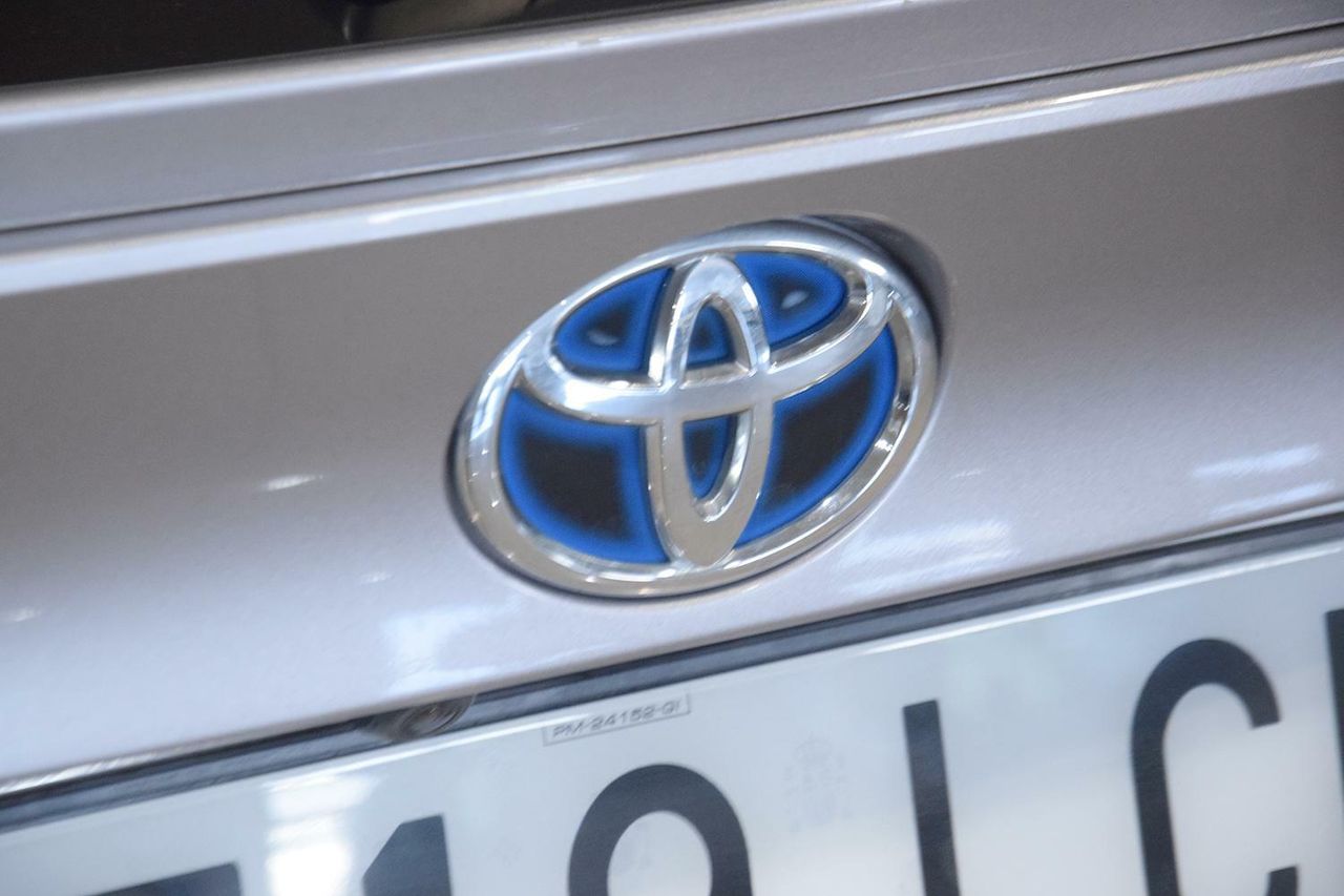 Foto Toyota C-HR 6