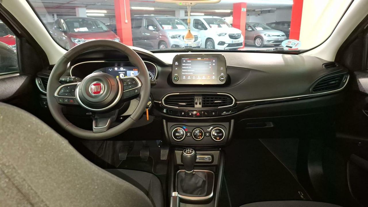 Foto Fiat Tipo 8