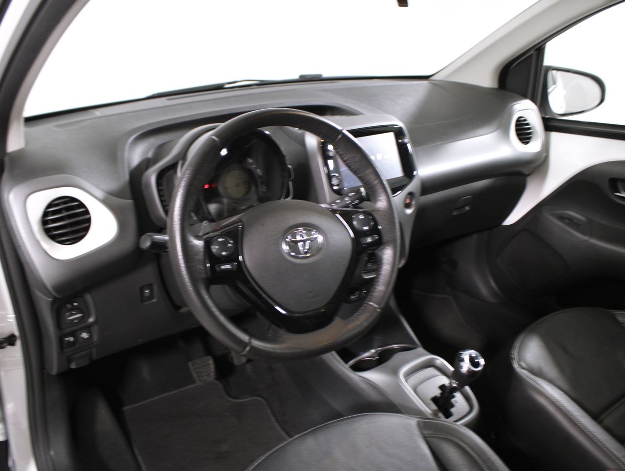 Foto Toyota Aygo 17