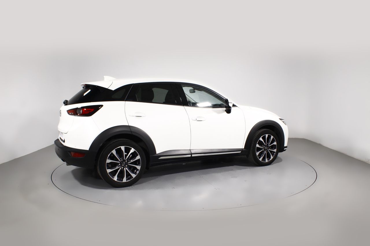 Foto Mazda CX-3 4