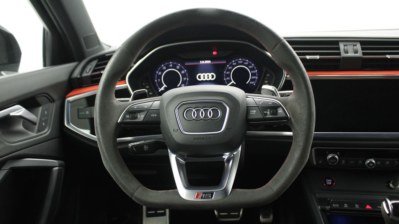 Foto Audi Q3 26