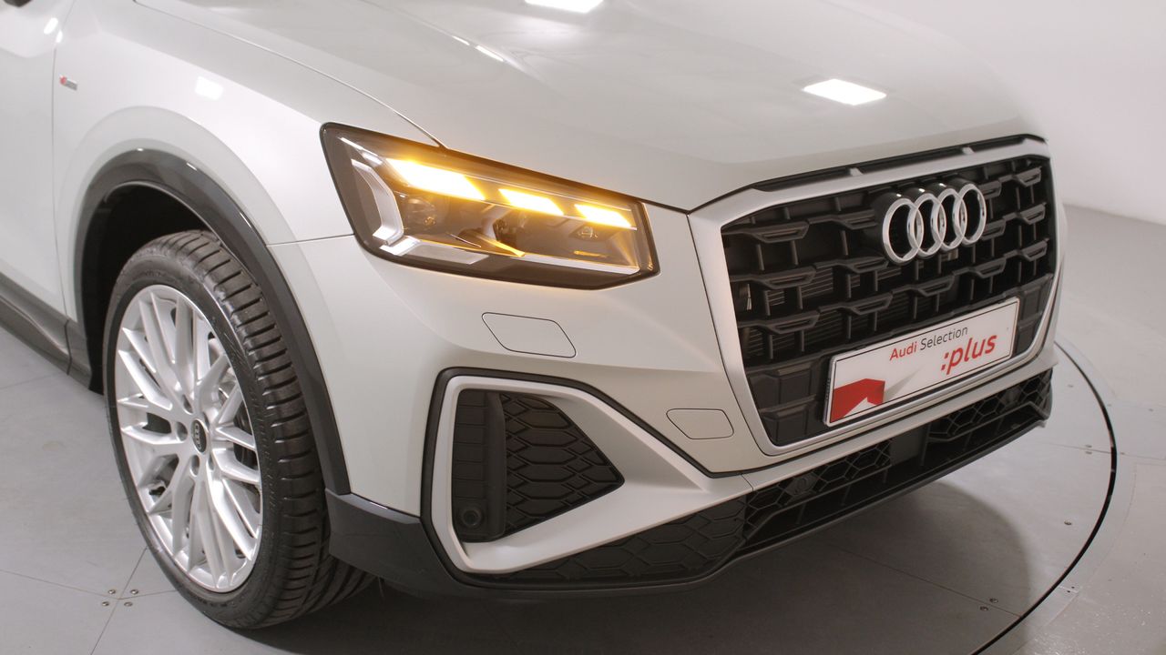 Foto Audi Q2 16