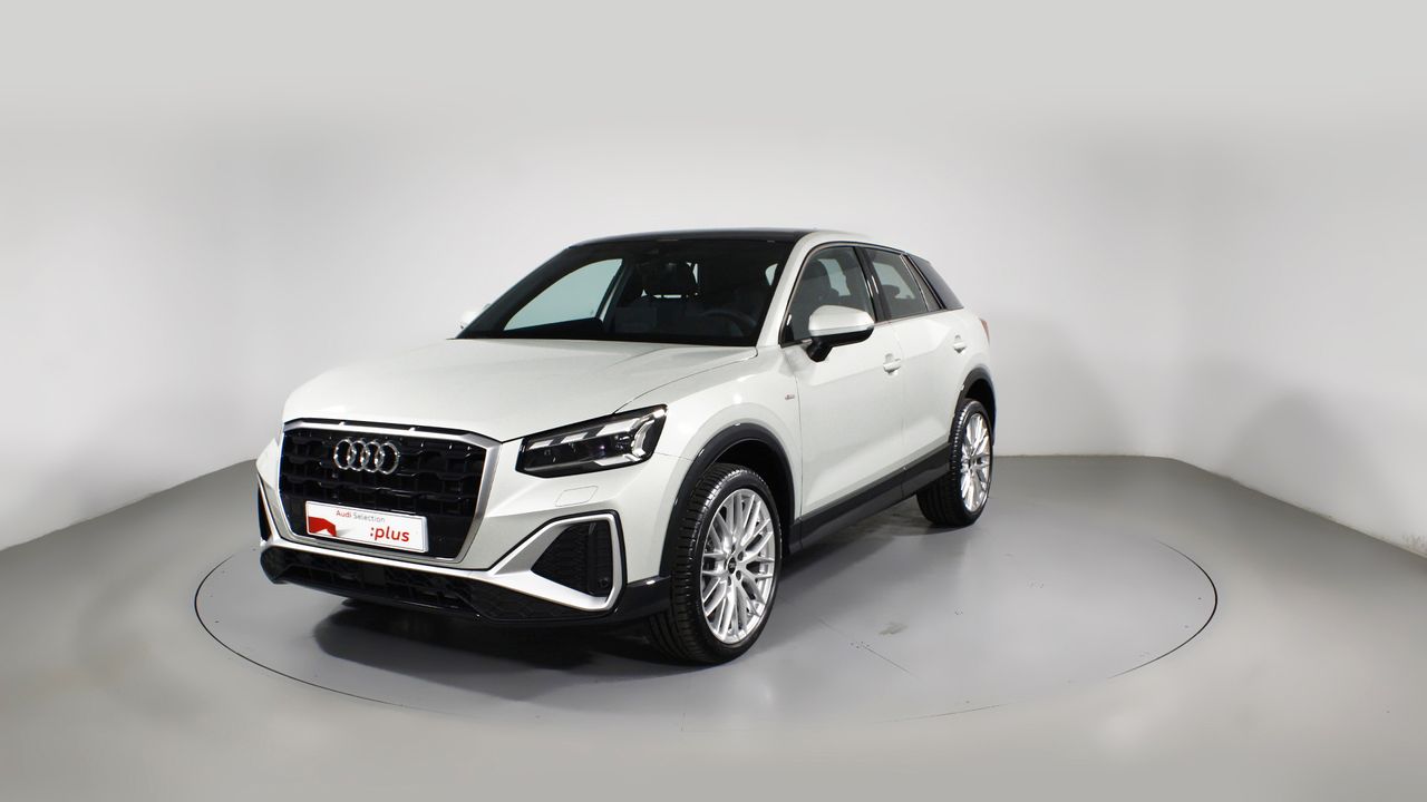 Foto Audi Q2 21