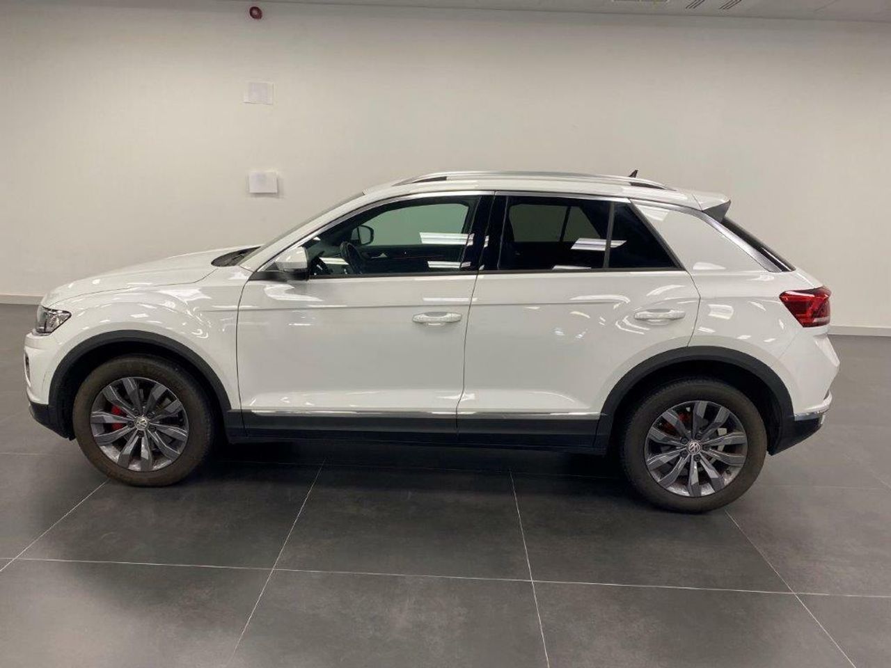 Foto Volkswagen T-Roc 4