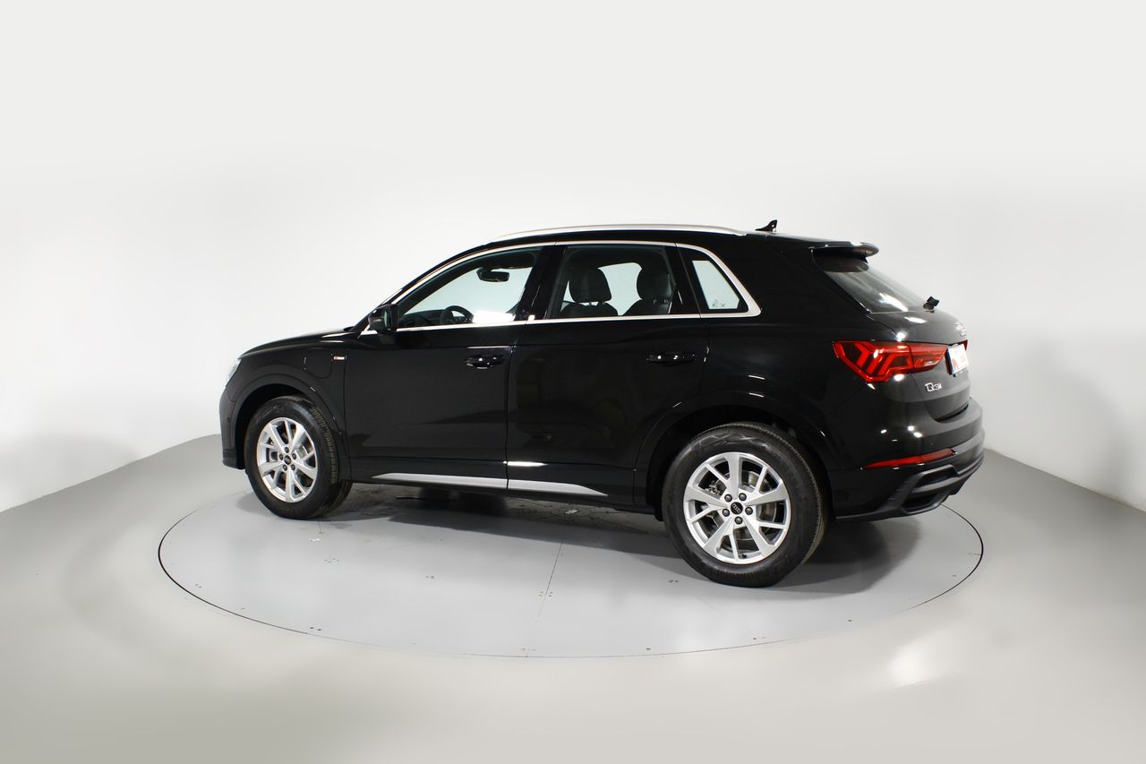 Foto Audi Q3 8