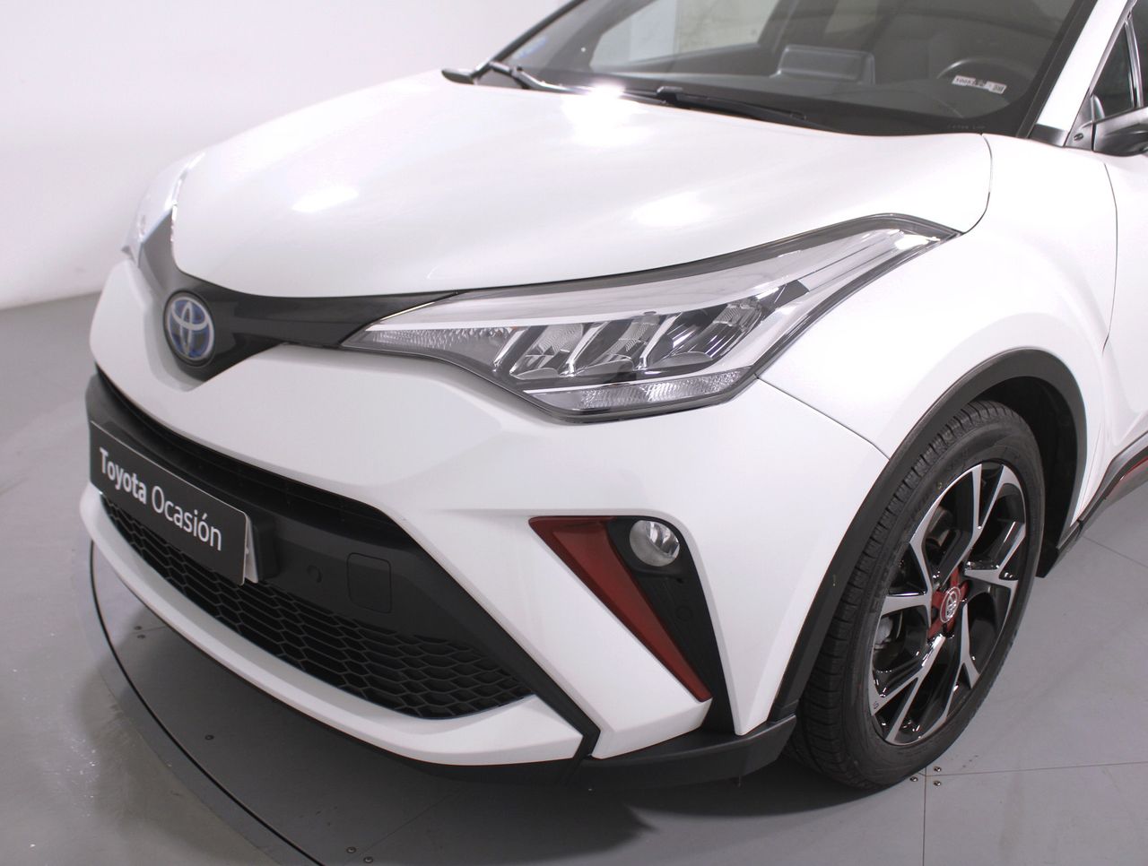 Foto Toyota C-HR 29