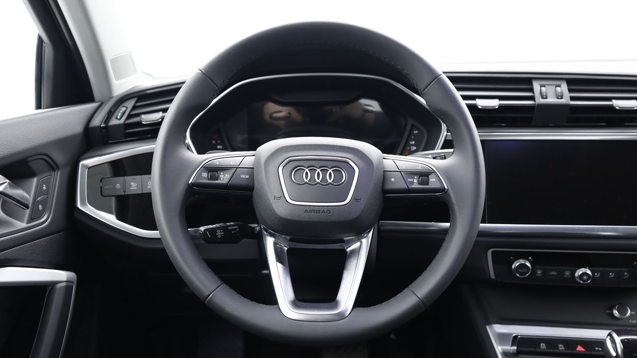 Foto Audi Q3 23