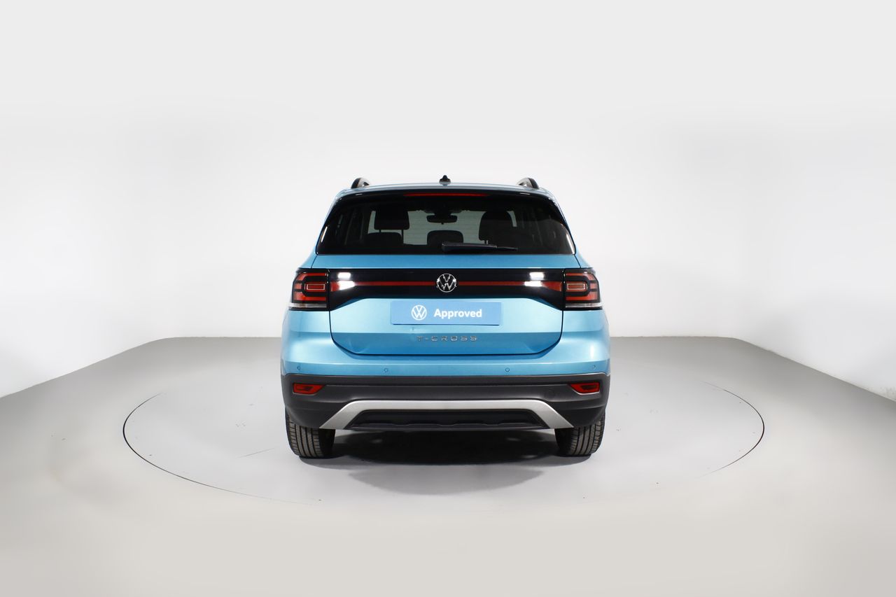 Foto Volkswagen T-Cross 16