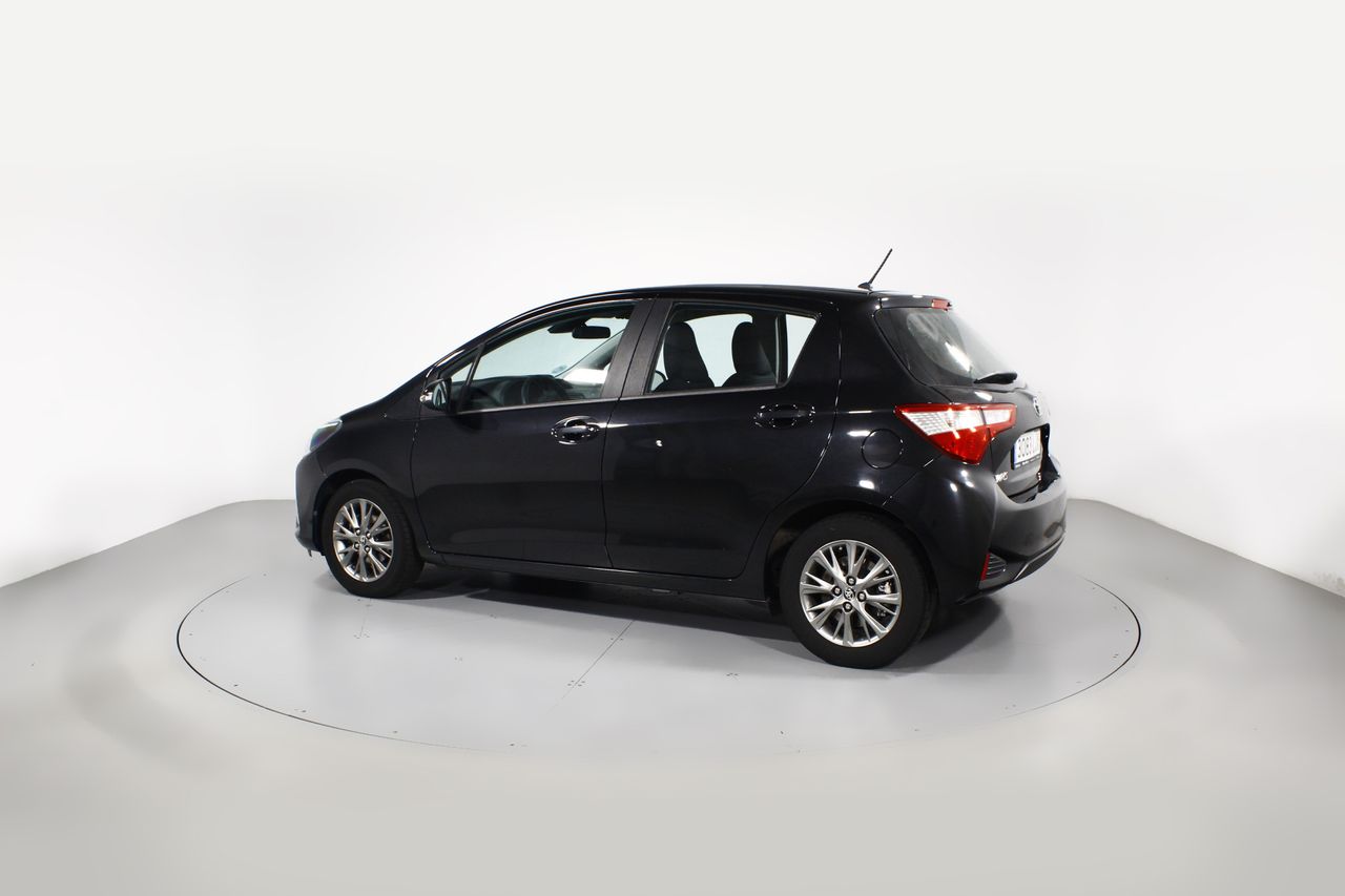 Foto Toyota Yaris 18