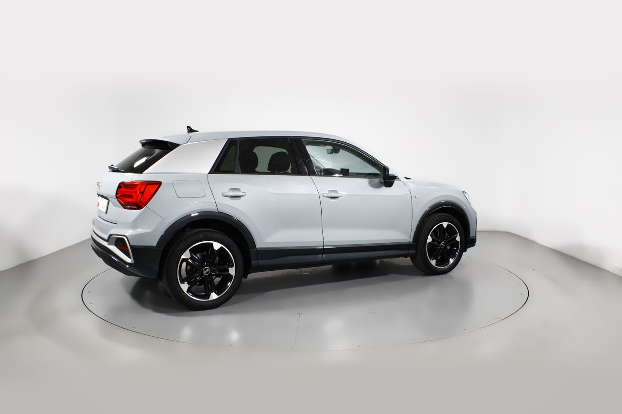 Foto Audi Q2 24