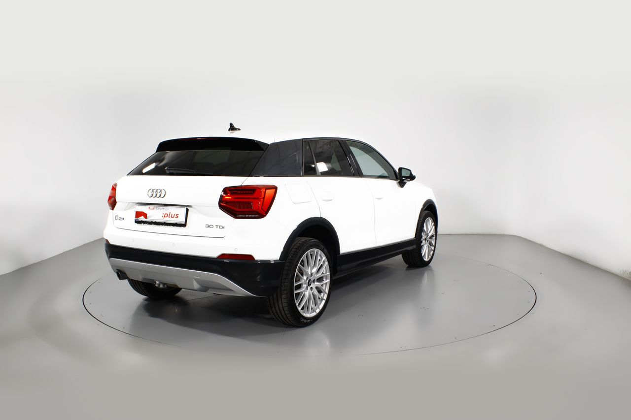 Foto Audi Q2 25